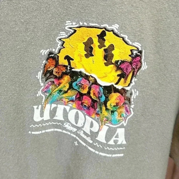 PacSun utopia T-shirt - Picture 3 of 5